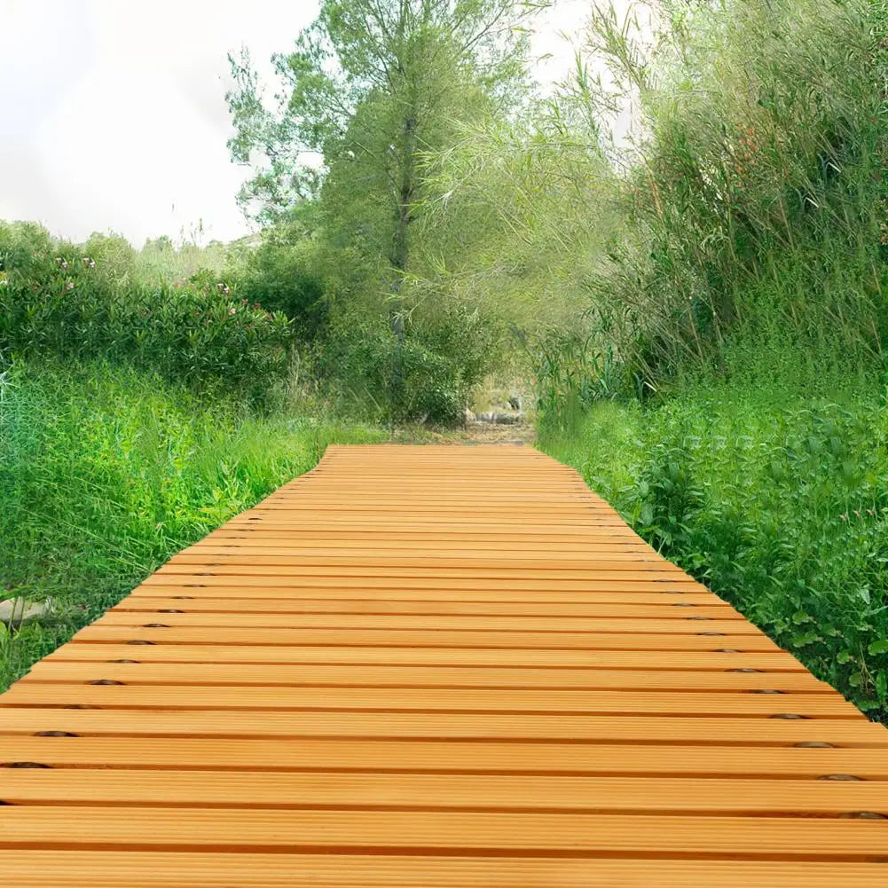 Premium Wooden Garden Pathway Outdoor Walkway For Residential Use
